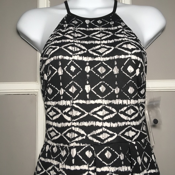 B. DARLIN IKAT DRESS - Picture 2 of 8